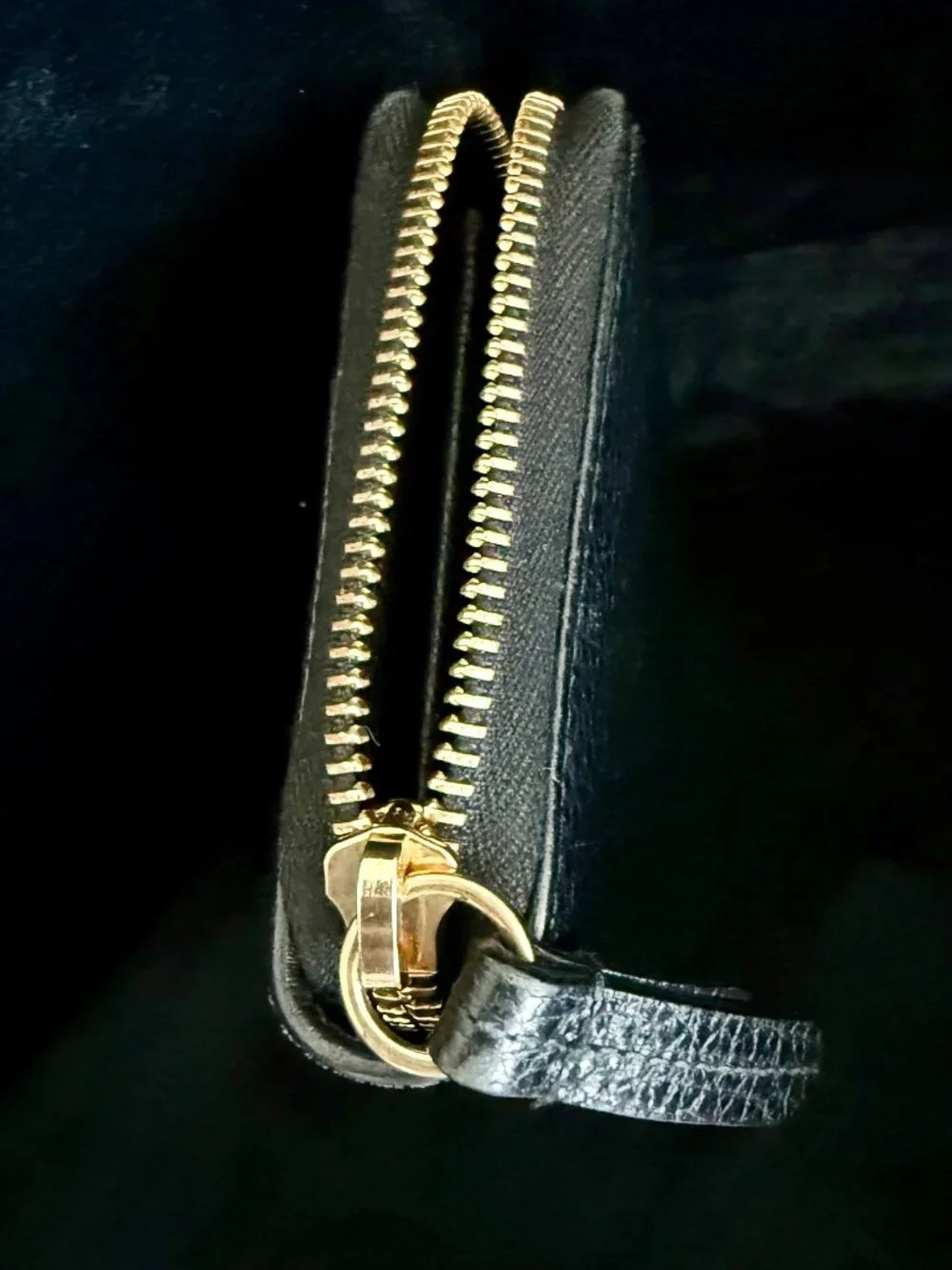 Gucci GG Marmont zip around wallet (black leather) - Picture 7 of 7
